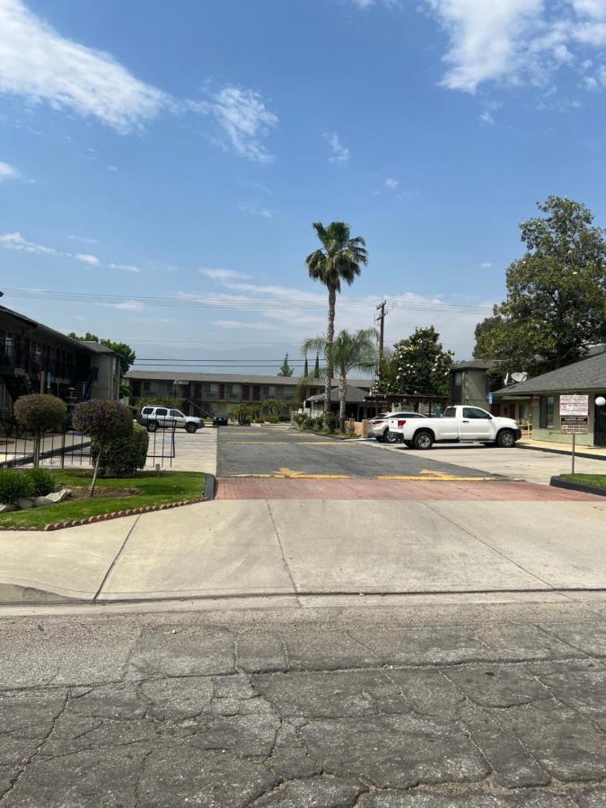 Sunpark Inn & Suites San Bernardino Exterior photo