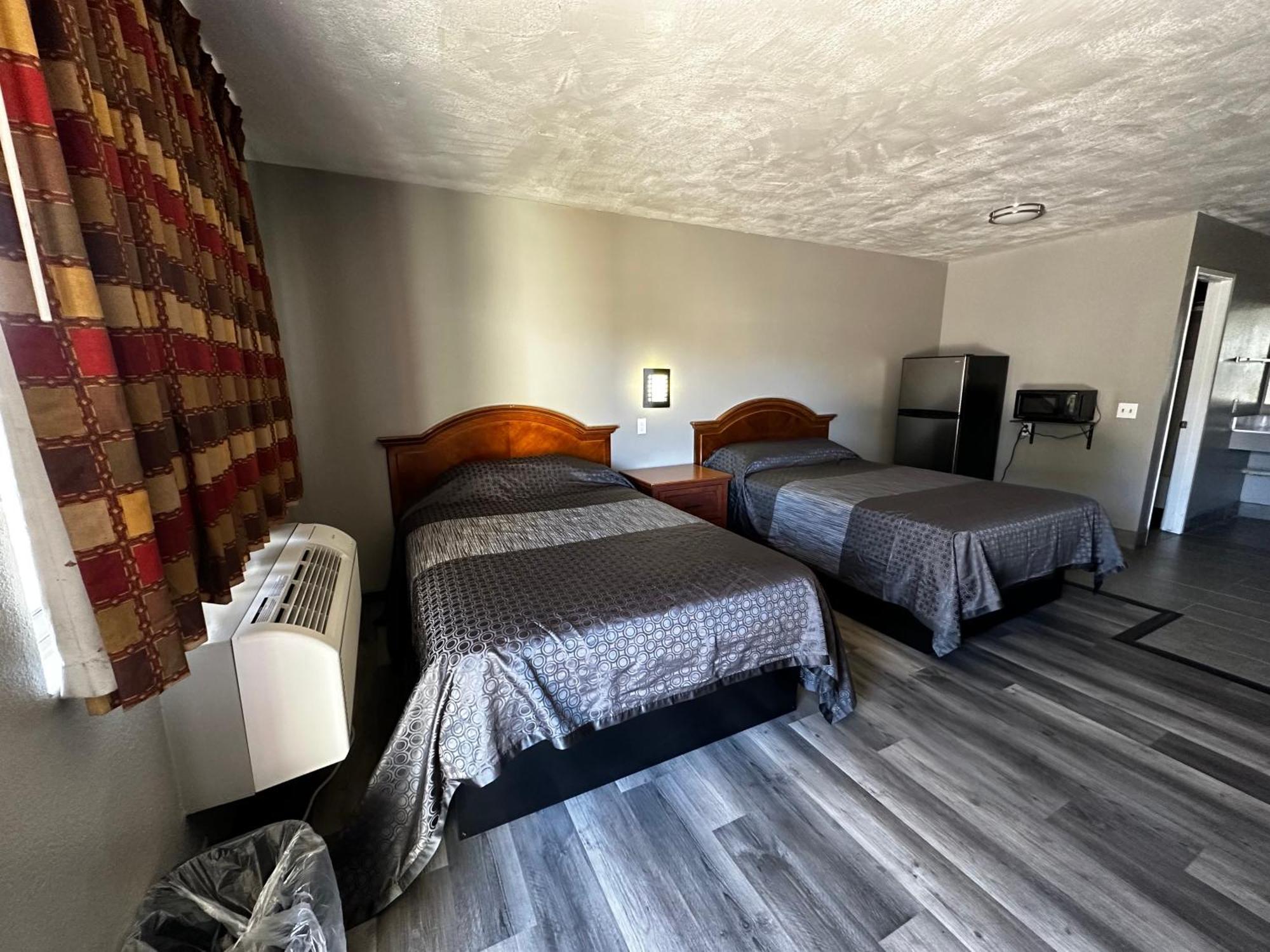 Sunpark Inn & Suites San Bernardino Exterior photo