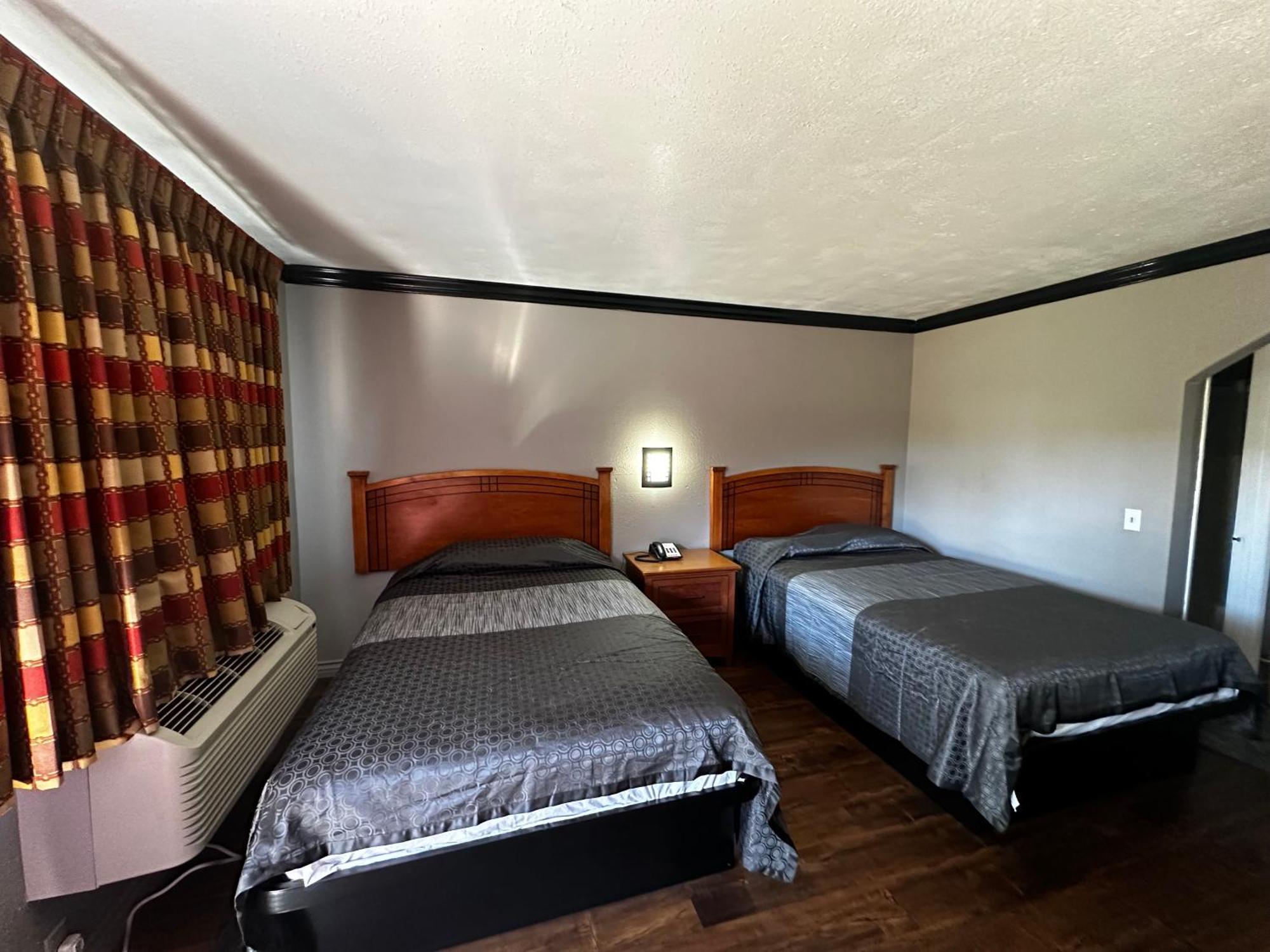 Sunpark Inn & Suites San Bernardino Exterior photo